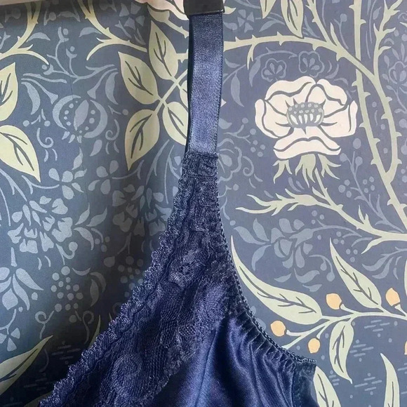 Trulife Barbara Navy Mastectomy Soft Cup Lace Bra 42B - Picture 3 of 10